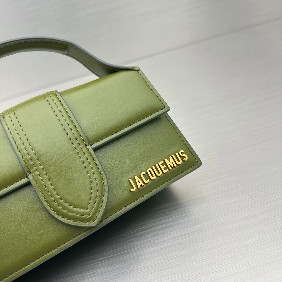 Jacquemus Satchel Bags